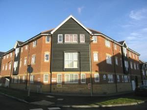 Flat to rent in White Willow Close, Willesborough, Ashford