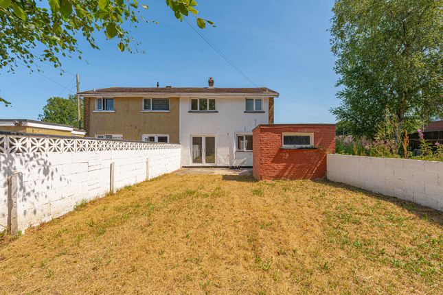 1 Maesglas, Bridgend photo 4