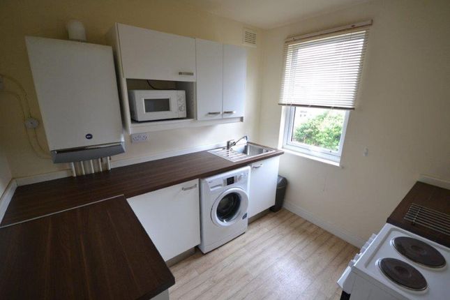 Thumbnail Flat to rent in Adderley Road, Leicester