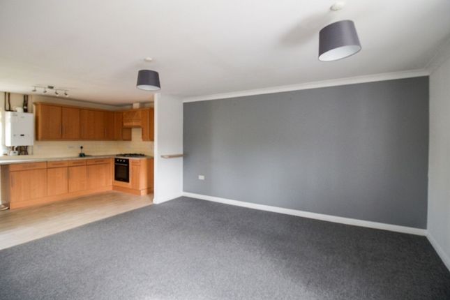 22, Beaulieu Drive, Stone Cross photo 4
