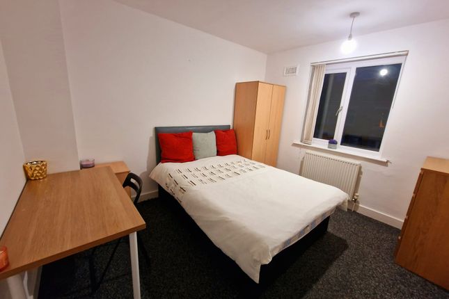 16, Dugdale Road, Coventry photo 5