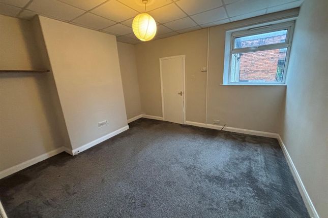 Flat 1, Flat 1, 19 Wilton Street, Hull photo 2