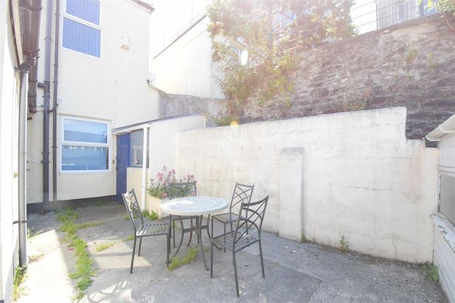 End terrace house to rent in Derry Avenue, Plymouth