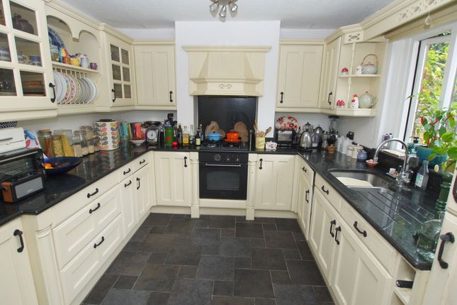 Forge House, Leigh photo 4