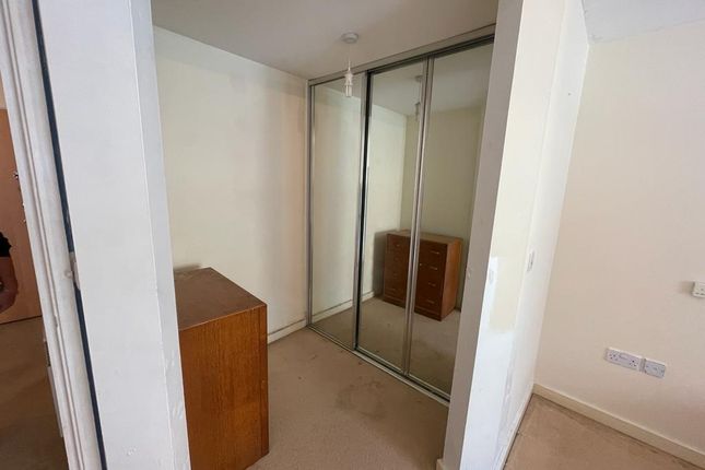 149, Maidstone photo 5