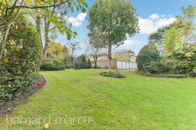 Flat 2, Listergate, 315, Upper Richmond Road, Putney photo 3