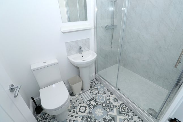Room 1, 267 Walthall Street, Crewe, Cheshire photo 3