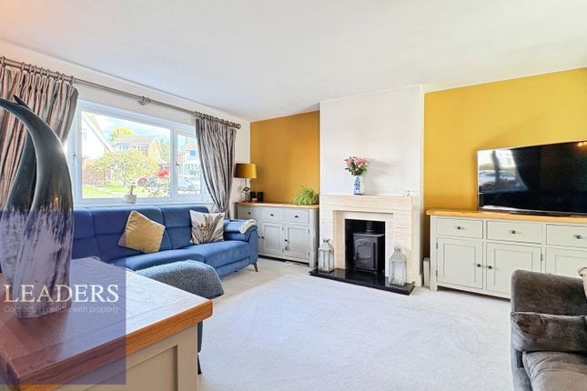 3, Oddcroft, Colchester photo 2