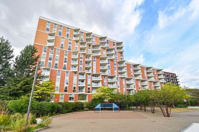 Carrick House, Royal Docks photo 3