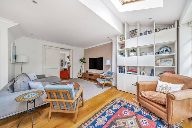 Thumbnail Property to rent in Fulham Road, Fulham, London