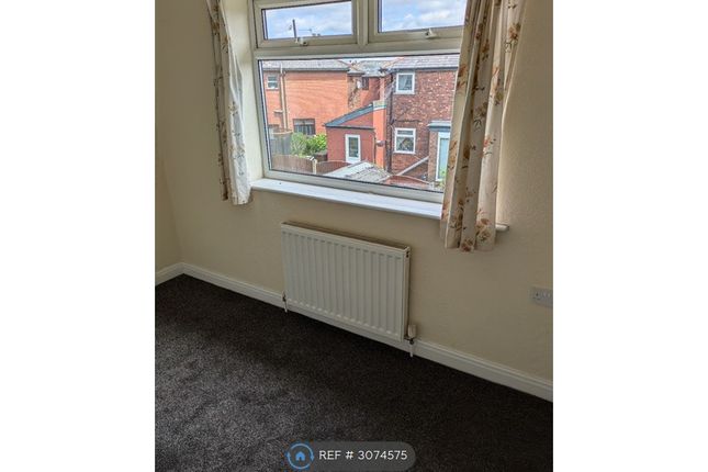 Droylsden, Manchester photo 4