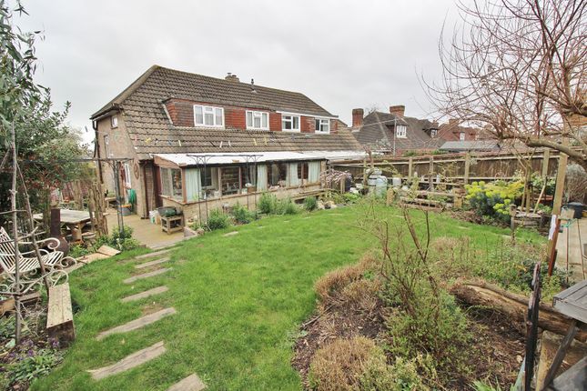 9, Seaview Avenue, Fareham photo 2