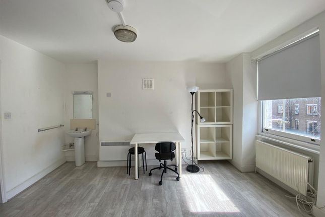 Flat 8, 56-58, Crowndale Road, London photo 2