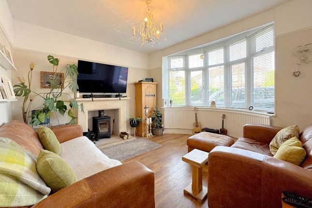 23, The Tynings, Corsham photo 2