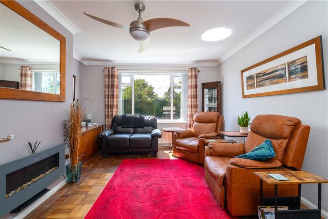 7, Rufford Avenue, Leeds photo 2