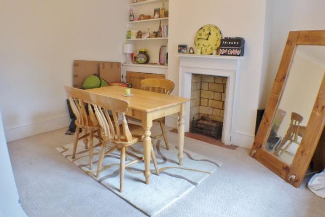 56, Josephs Road, Guildford, Josephs Road, Guildford, Guildford photo 4
