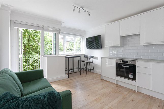 Thumbnail Flat to rent in Thursley Gardens, London