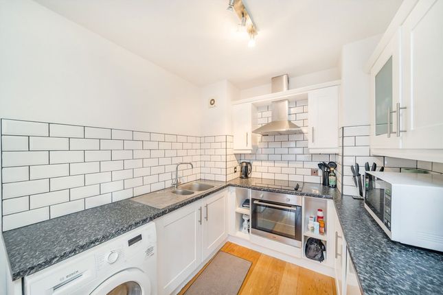 Flat 22, Nightingale House, 29, Hillyard Street, London photo 3