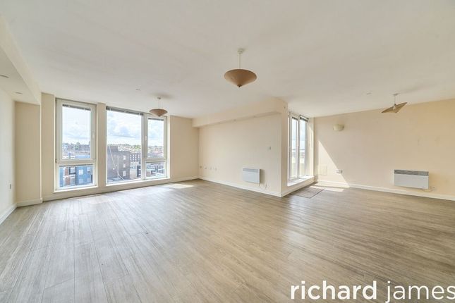 15, Plaza 21, 1-19, Gordon Gardens, Gordon Gardens photo 2