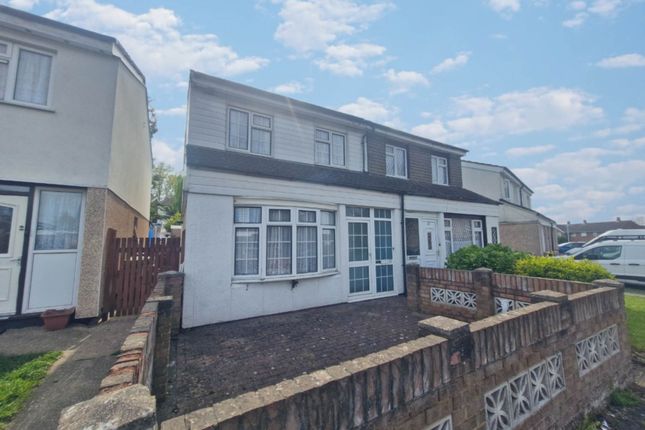 Property for sale in Hockwell Ring, Luton
