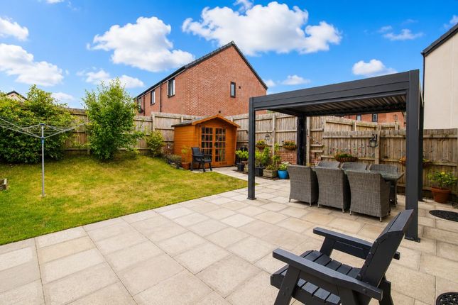 12, Cilffordd Y Coed, Cardiff photo 4