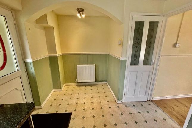 Semi-detached house to rent in Albert Road, Cinderford
