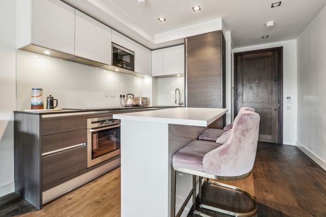 Flat 23 Macaulay Walk, 29, Macaulay Road, London photo 4