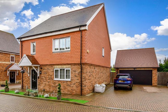 4, Lodge Close, Maidstone photo 2
