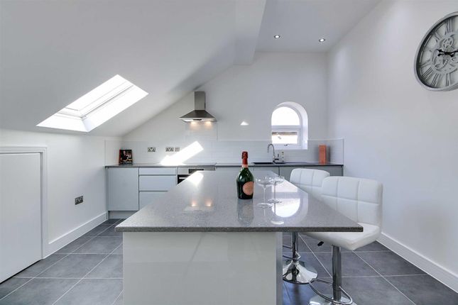 Apartment 6, Allerton House, Leeds photo 3