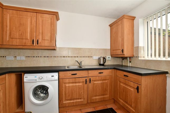Thumbnail Flat for sale in High Street, Purley, Surrey