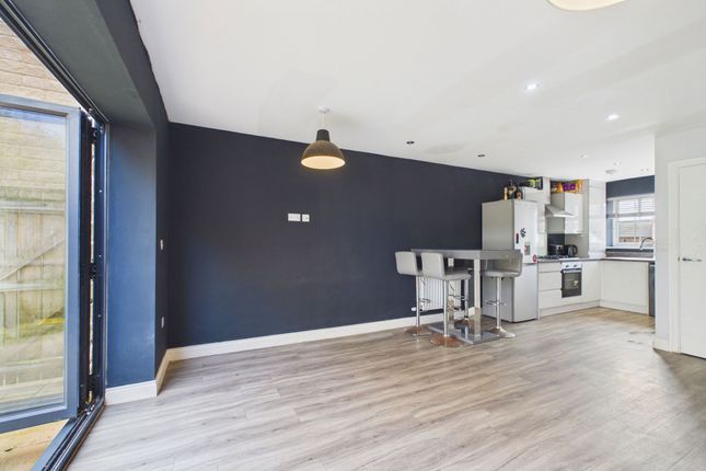 23 Potters Meadow, Workington photo 3