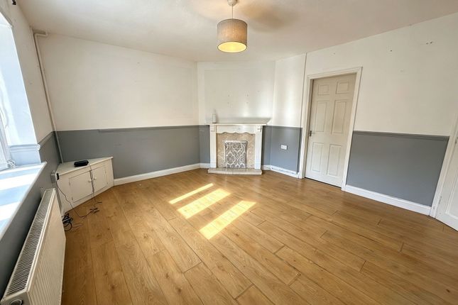 9, Gorse Road, Dudley photo 2