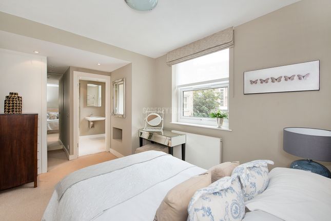 Flat to rent in St. Johns Wood Park, London