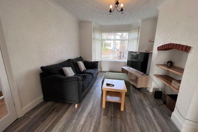 146, Quinton Lane, Birmingham photo 5