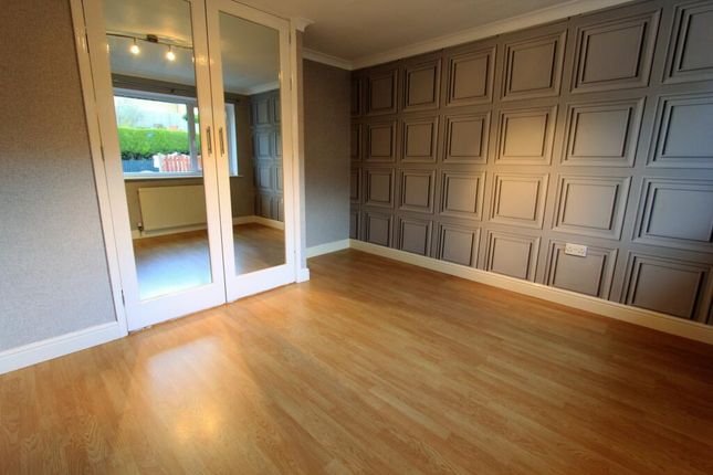 42, Black Rocks Avenue, Matlock photo 4