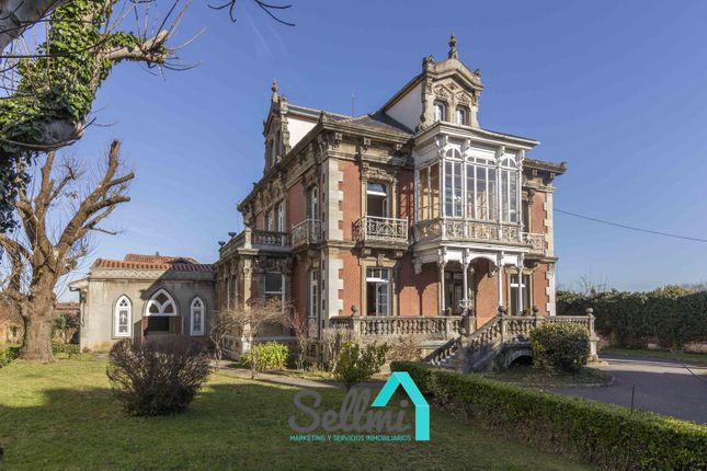 Thumbnail Villa for sale in Camino Real 33010, Oviedo, Asturias
