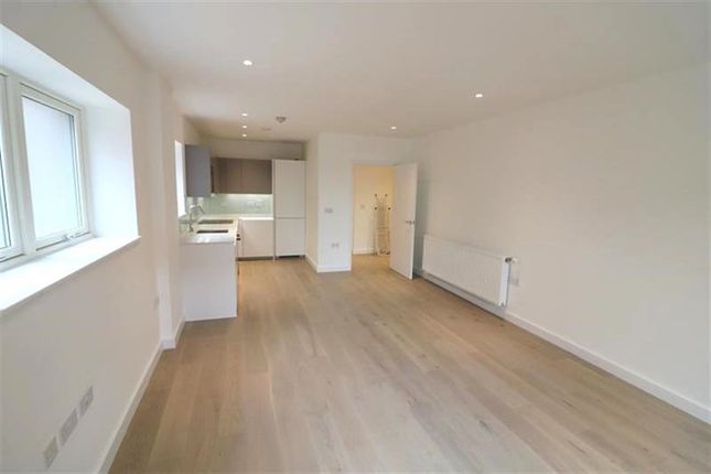 Thumbnail Flat to rent in Fellows Square, Wilkinson Close, Cricklewood, Hendon, Brent, London