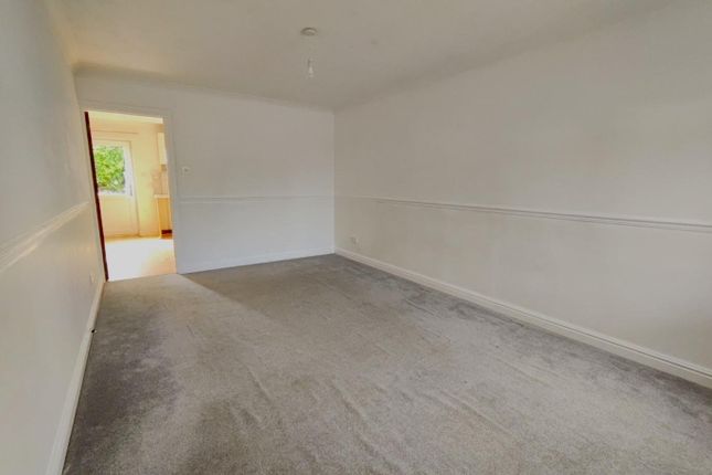 Terraced house to rent in Roskruge Close, Helston