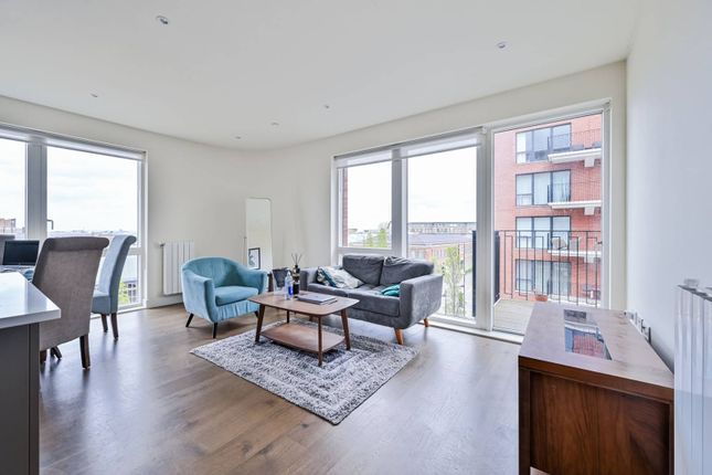 Flat for sale in Tyger House, Woolwich Riverside, London