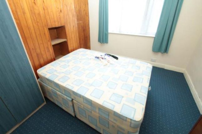 621, Greenford Road, Greenford photo 4