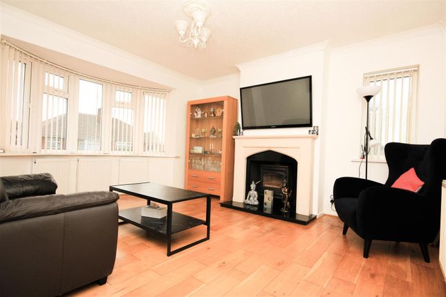 86, Ridgeway, Wellingborough photo 4