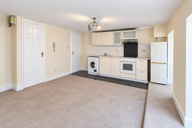 Flat 1, Chatsworth Road, Clapton, London, E5 0LS, London photo 2