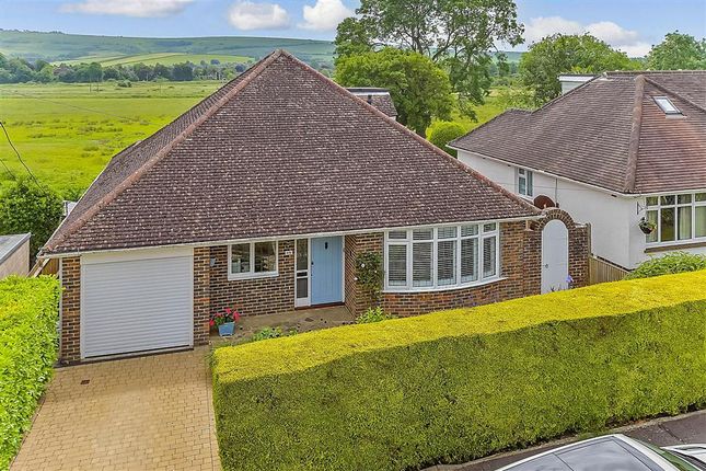 Thumbnail Detached bungalow for sale in Kings Stone Avenue, Steyning, West Sussex