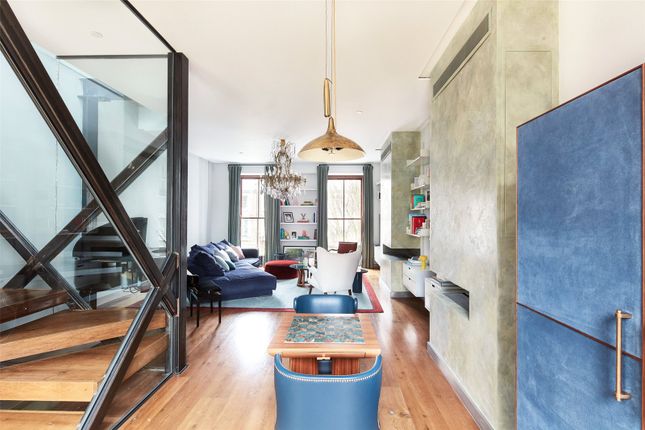 4, Ladbroke Road, London photo 2