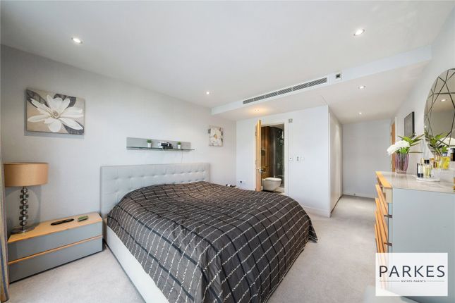 Flat for sale in Lensbury Avenue, Imperial Wharf, London