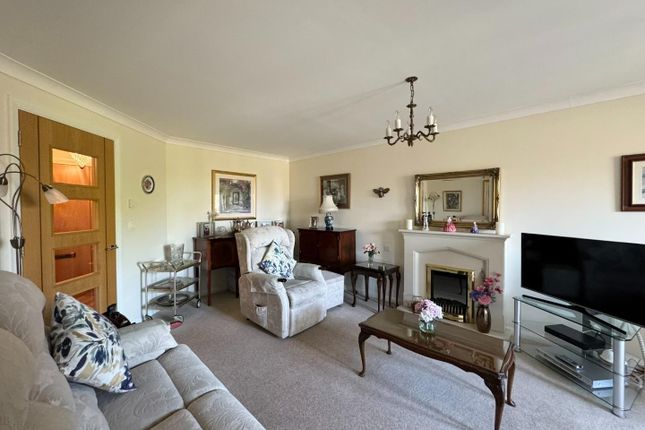 Flat 42 Cosgrove Hall Court, 8, Albany Road, Chorlton photo 3