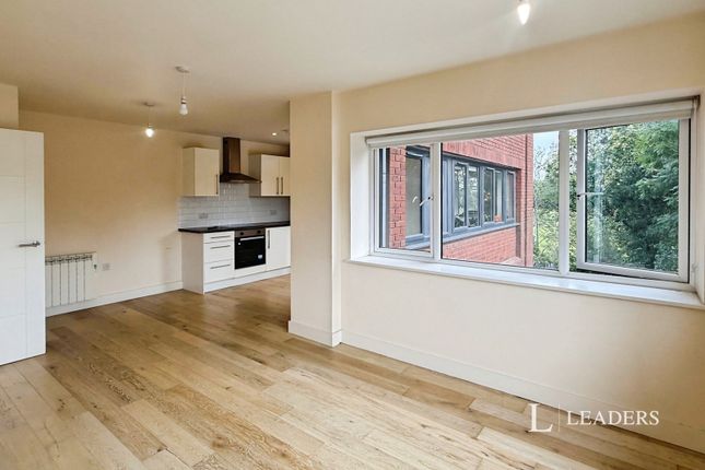 Flat 6, Parkview House, 151, London Road, West Sussex photo 4