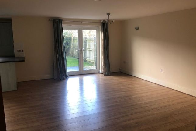 2 Bedroom Flat in PR3 3XQ
