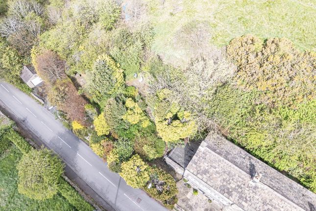 20, Dam Hill, Huddersfield photo 4