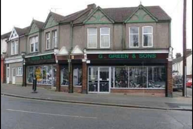Thumbnail Retail premises to let in Clarence Road, Grays